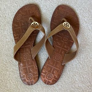 Tory Burch Thong Patent Leather Sandal